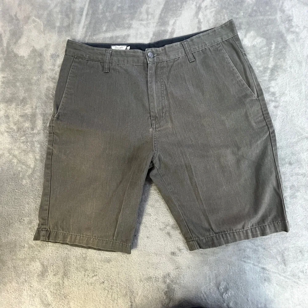 Volcom Vmonty Chino Shorts Mens Size‎ 34 Gray Corpo Class Skateboard A0931450